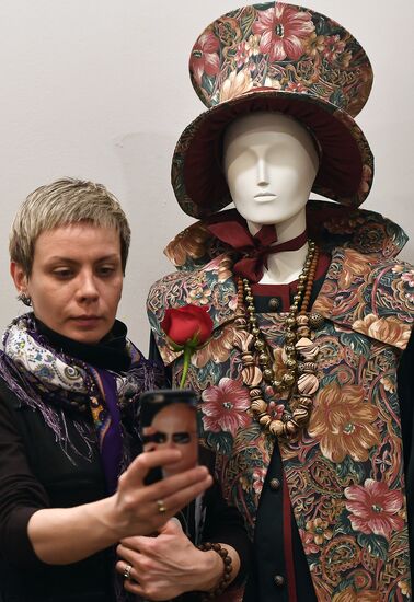 Fashion designer Slava Zaitsev's anniversary exhibition