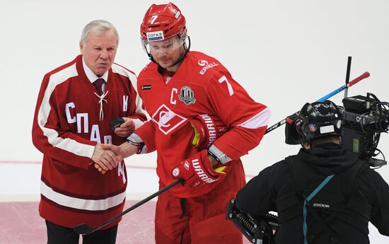 Ice hockey. KHL. Spartak vs. Lokomotiv