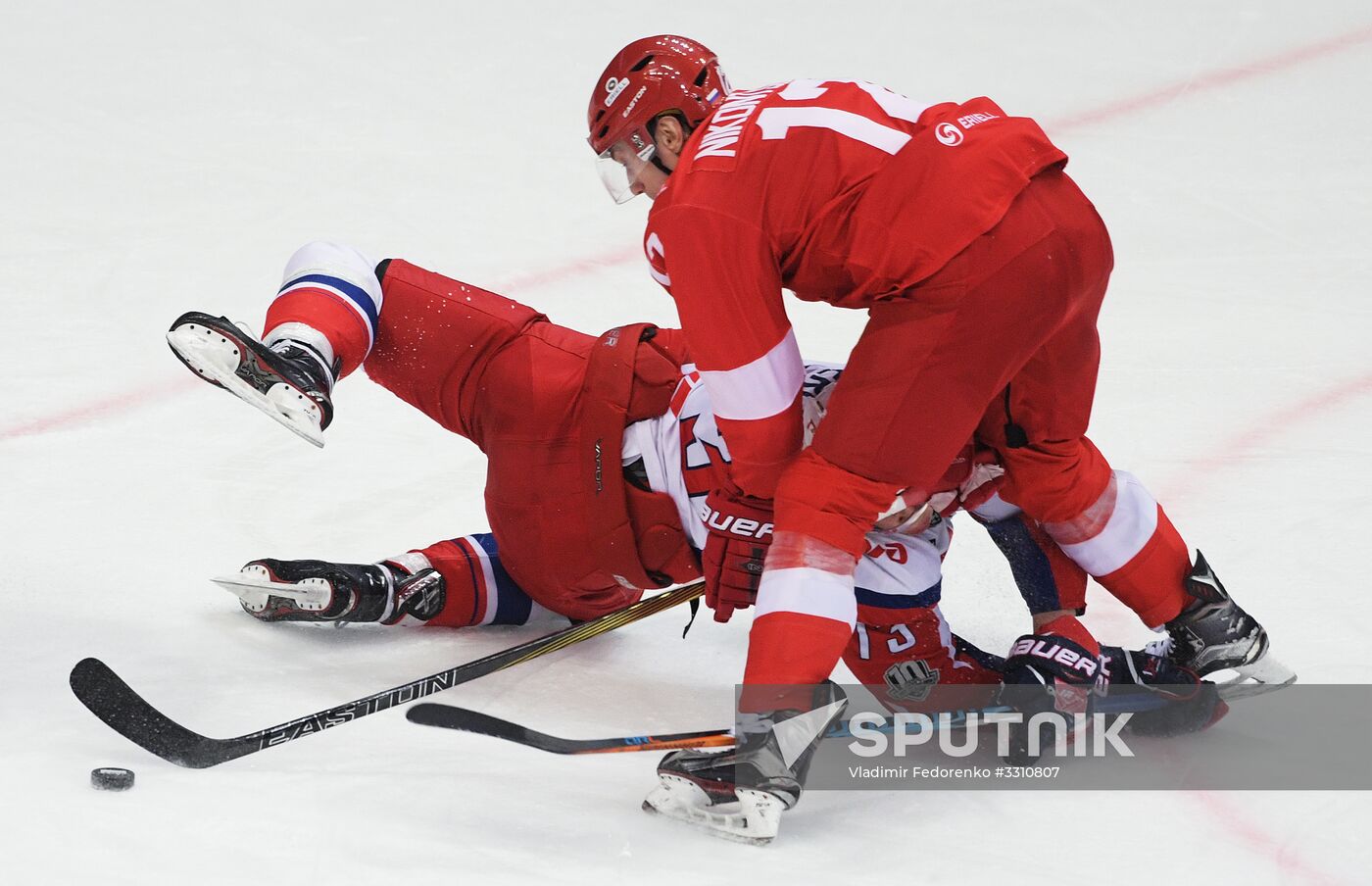 Ice hockey. KHL. Spartak vs. Lokomotiv
