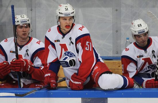 Ice hockey. KHL. Spartak vs. Lokomotiv