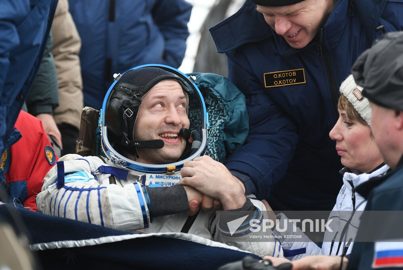 Soyuz MS-06 manned capsule lands in Kazakhstan