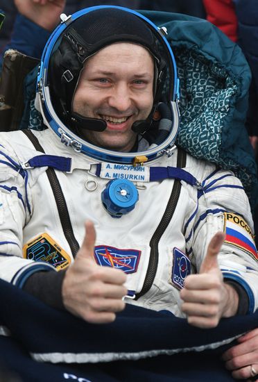 Soyuz MS-06 manned capsule lands in Kazakhstan