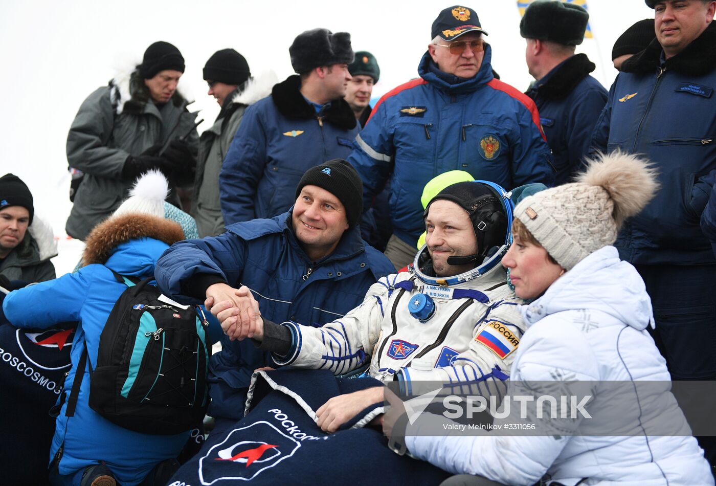 Soyuz MS-06 manned capsule lands in Kazakhstan