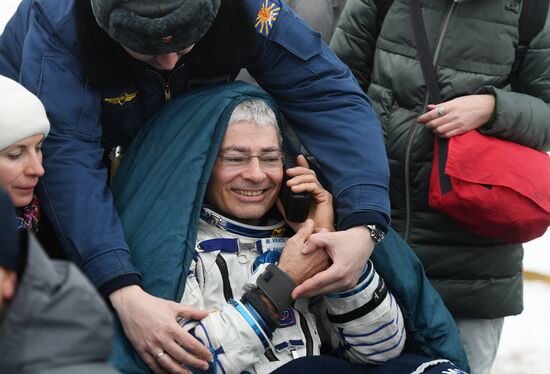 Soyuz MS-06 manned capsule lands in Kazakhstan