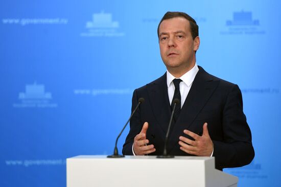 Prime Minister Dmitry Medvedev presents cars to 2018 Winter Olympics medalists at ceremony