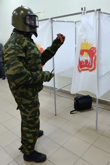 Training to prevent emergencies on presidential election day