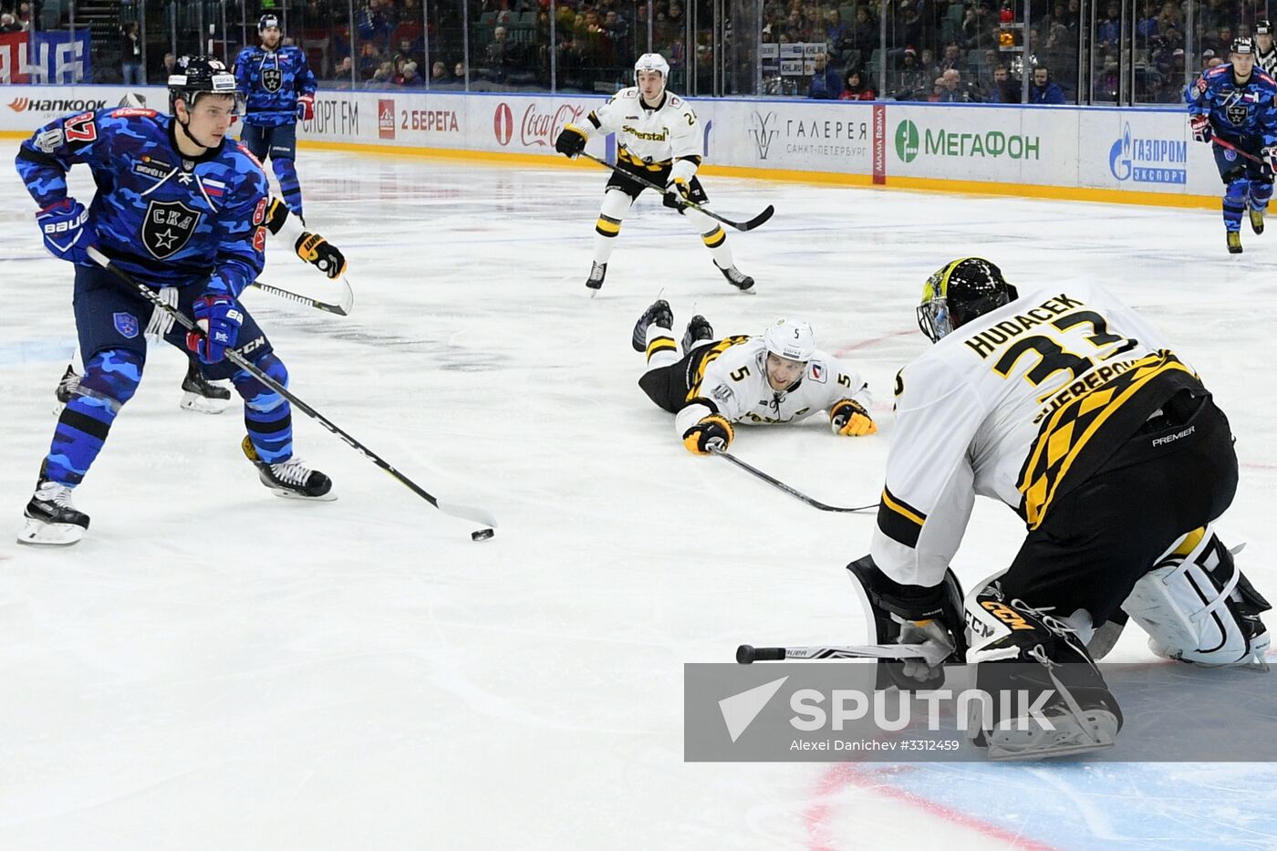 Hockey. KHL. SKA vs Severstal