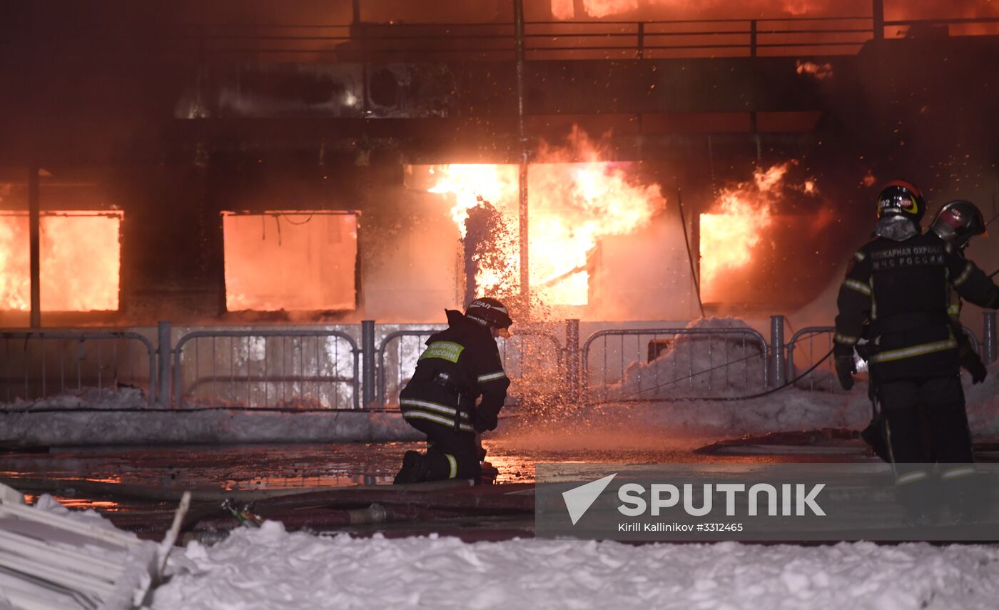 Fire on river cruise boat in Moscow