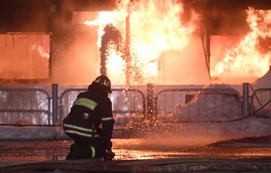 Fire on river cruise boat in Moscow
