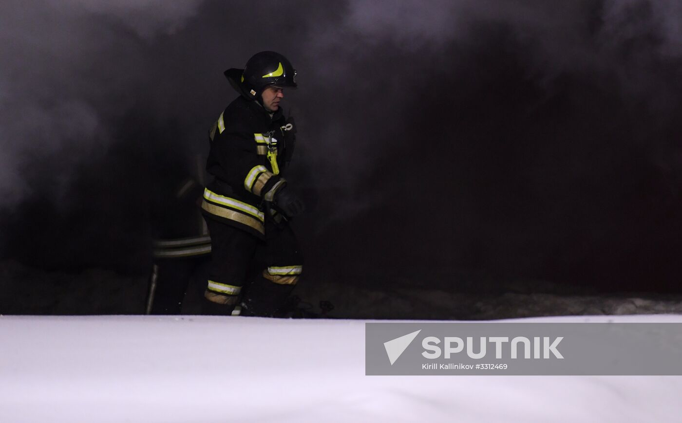 Fire on river cruise boat in Moscow