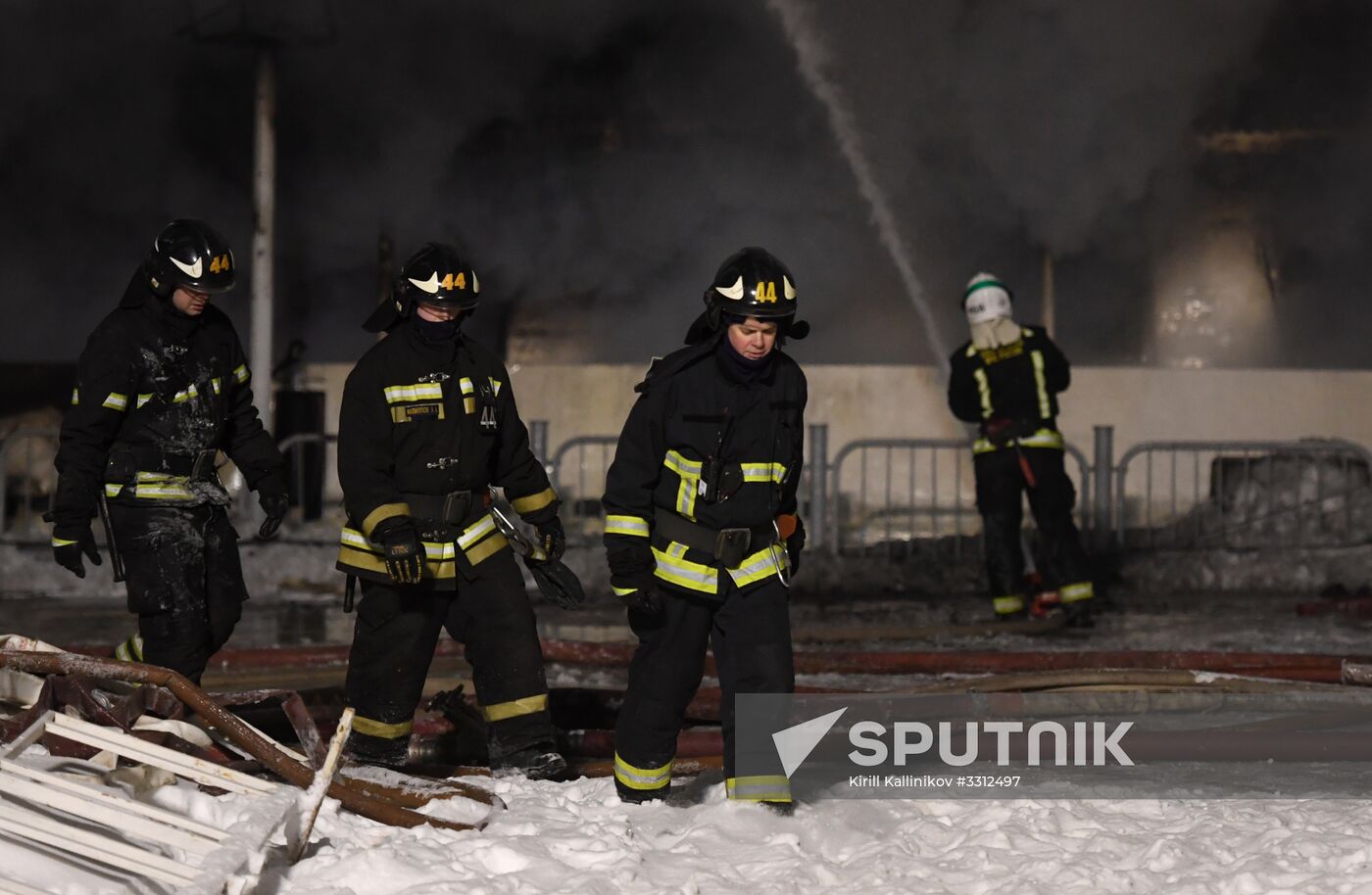 Fire on river cruise boat in Moscow