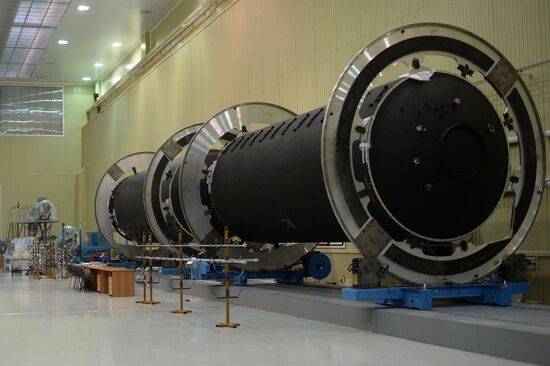 Deputy Prime Minister Rogozin visits Polyot production company