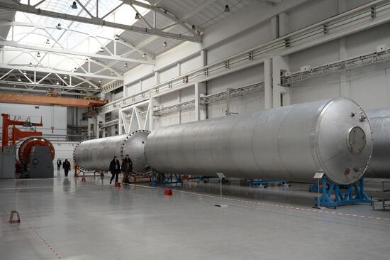 Deputy Prime Minister Rogozin visits Polyot production company