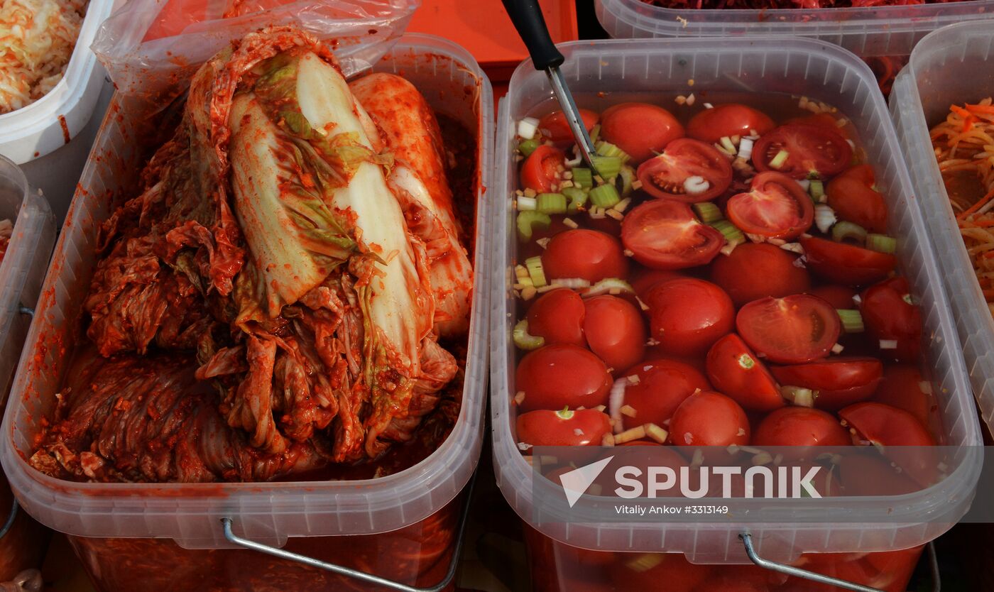 Food market in Vladivostok