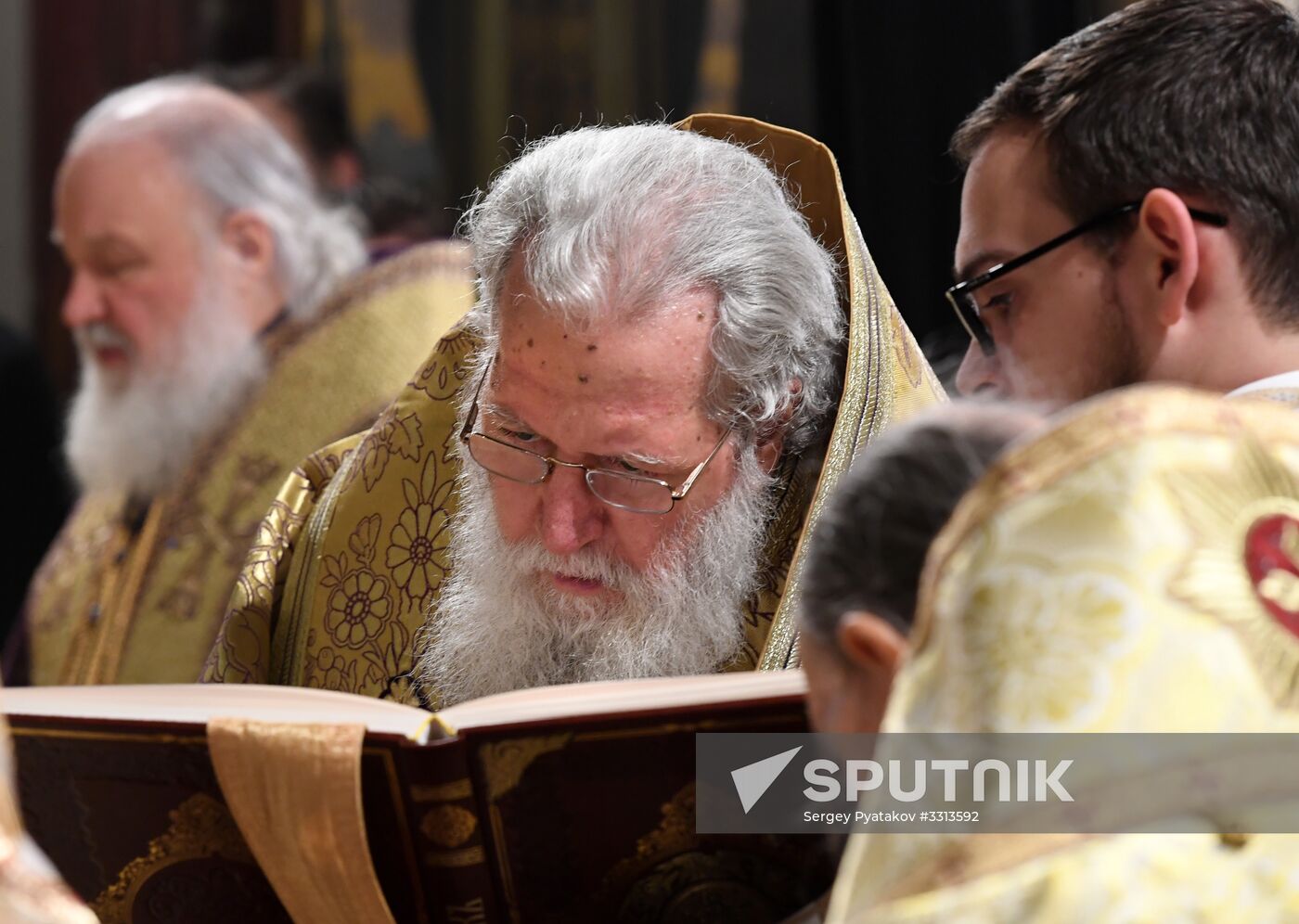 From left: Patriarch Kirill of Moscow and All Russia and Patriarch of Bulgaria, Metropolitan of Sofia Neophyte during a divine liturgy in the St. Alexander Nevsky Cathedral in Sofia. Location: Bulgaria, Sofia. Author: Sergey Pyatakov/Sputnik. Patriarch Kirill visits Bulgaria. Day three