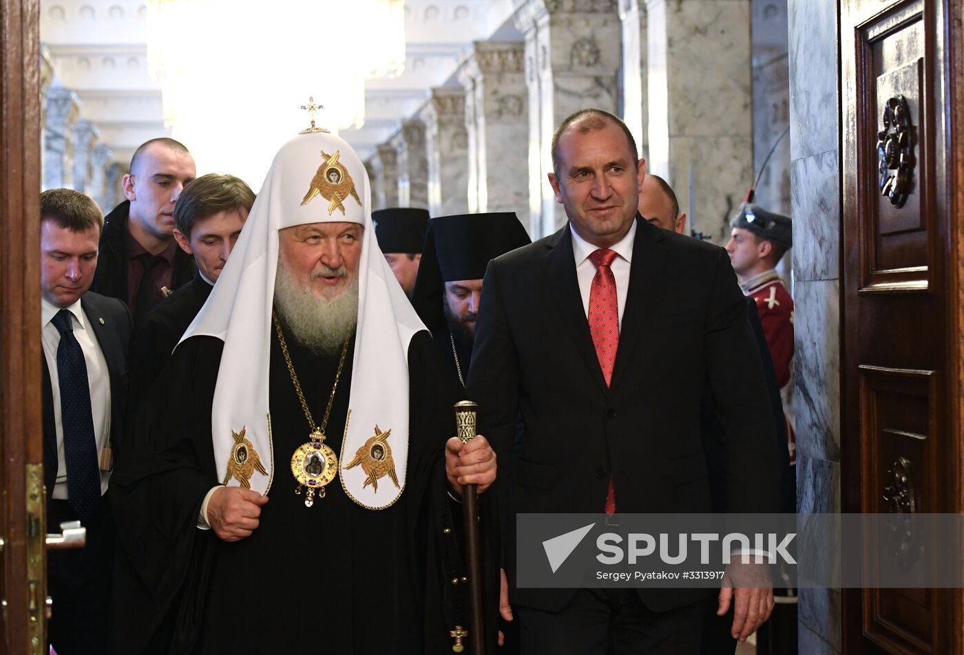 Patriarch Kirill of Moscow and All Russia and President of Bulgaria Rumen Radev, front left to right, during the official greeting ceremony in Sofia. Location: Bulgaria, Sofia. Author: Sergey Pyatakov/Sputnik. Patriarch Kirill visits Bulgaria. Day three
