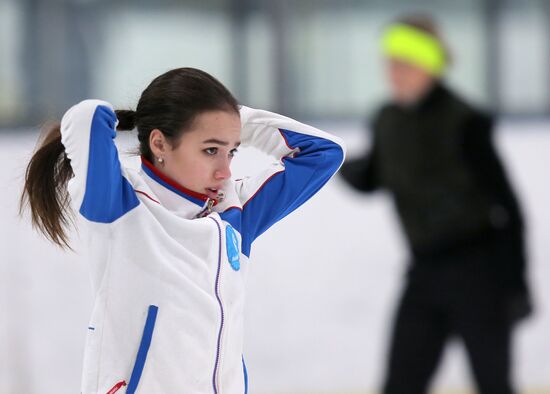 Figure skater Alina Zagitova during training