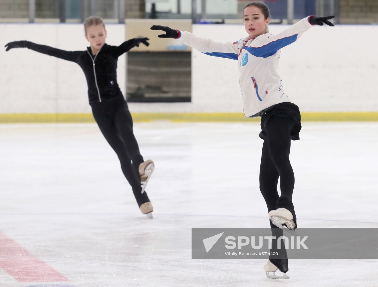 Figure skater Alina Zagitova during training