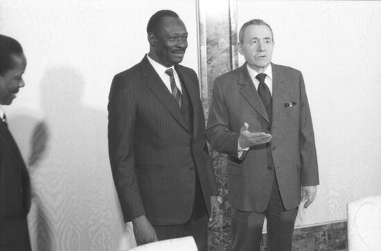 Mali's President Moussa Traore visits USSR
