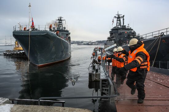 Meeting large landing ship 'Alexander Otrakovsky' in port of Murmansk