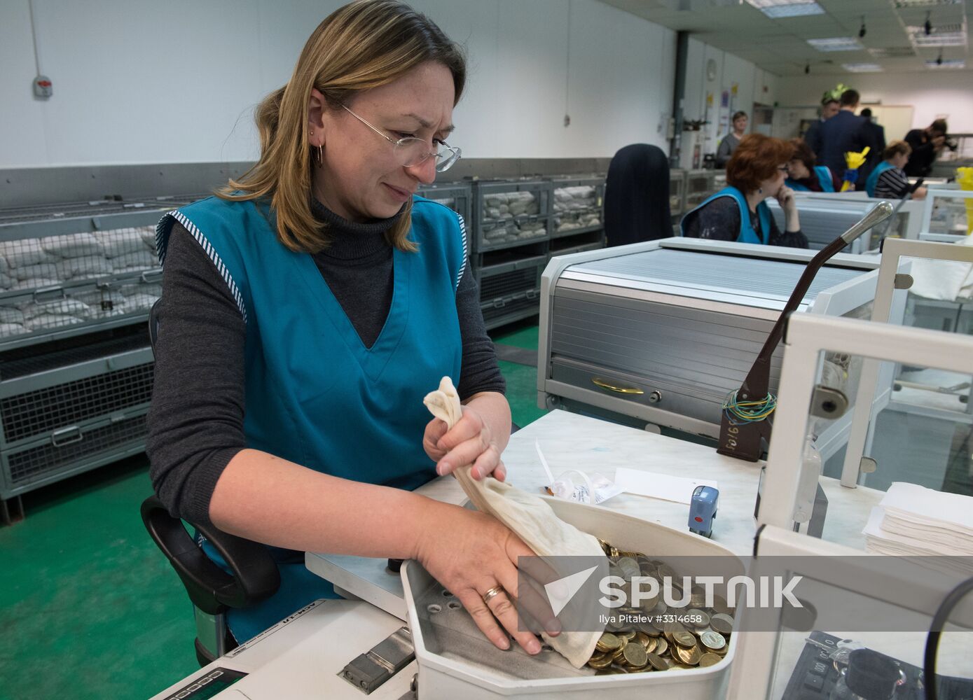 Destruction of old notes in Bank of Russia