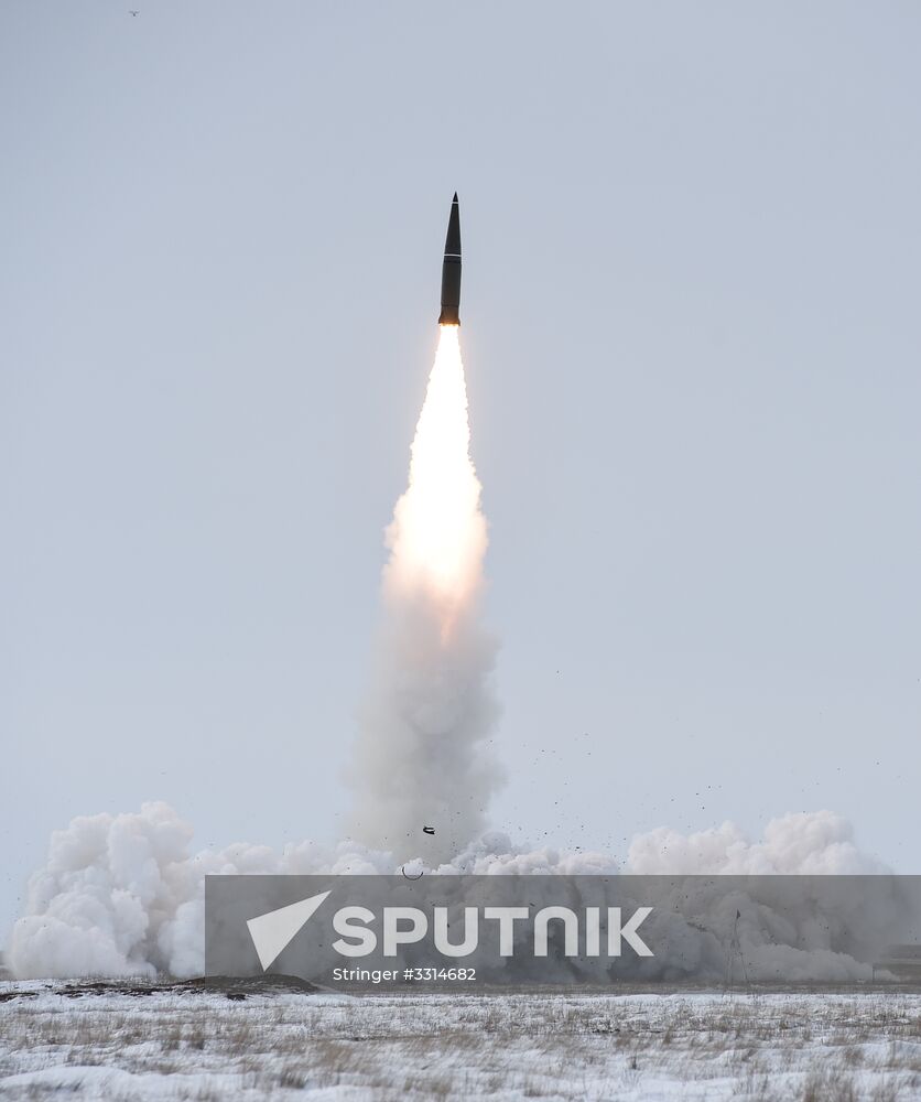 Iskander-M missile system launched at Kapustin Yar range