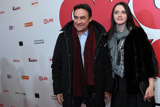 Movie Hello There, Oksana Sokolova debuts in Moscow