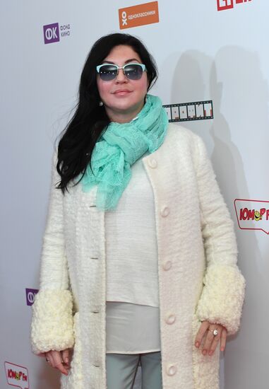 Movie Hello There, Oksana Sokolova debuts in Moscow