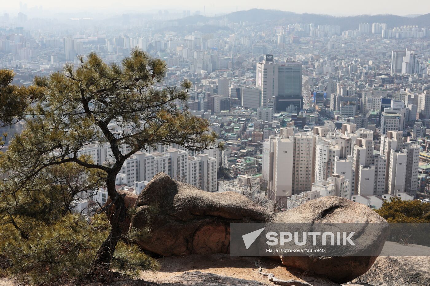 Cities of the world. Seoul