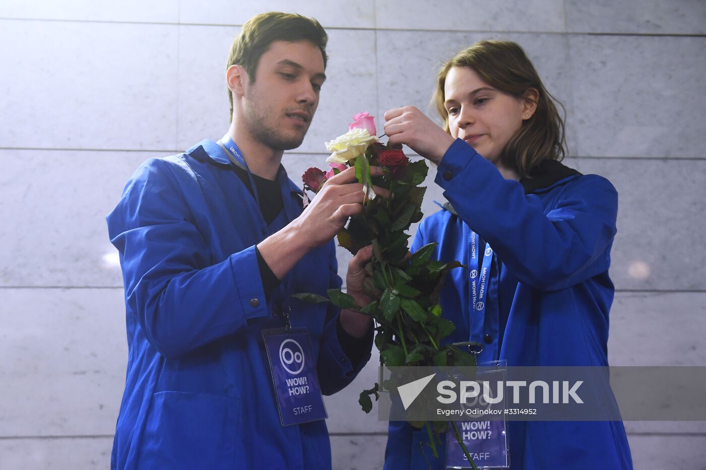 Moscow Metro hosts Freeze Flowers, Melt Hearts project