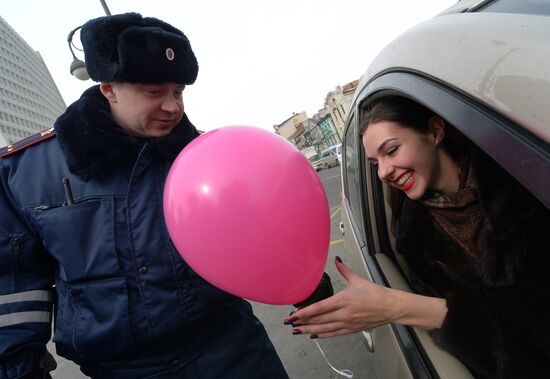 Police congratulates women drivers on International Women's Day in Vladivostok