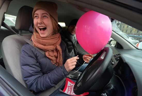 Police congratulates women drivers on International Women's Day in Vladivostok