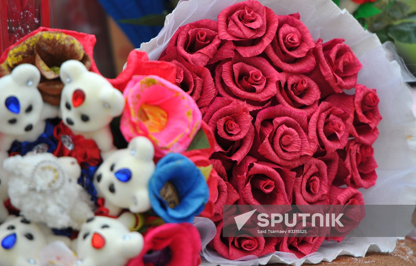 Preparation for International Women's Day in Russian cities