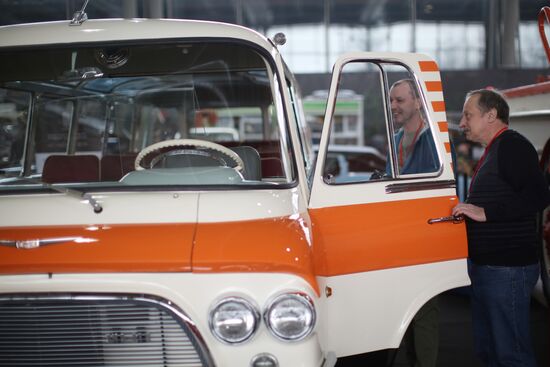 27th Oldtimer Gallery exhibition