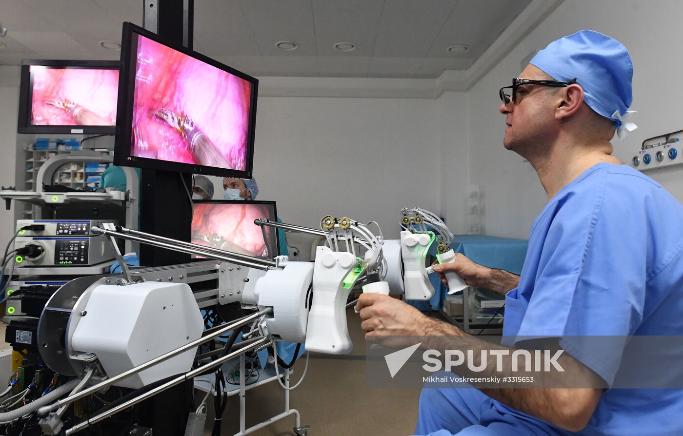 Russian surgical robot performs test surgery on swine in Penza