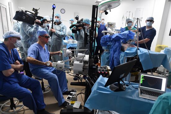 Russian surgical robot performs test surgery on swine in Penza