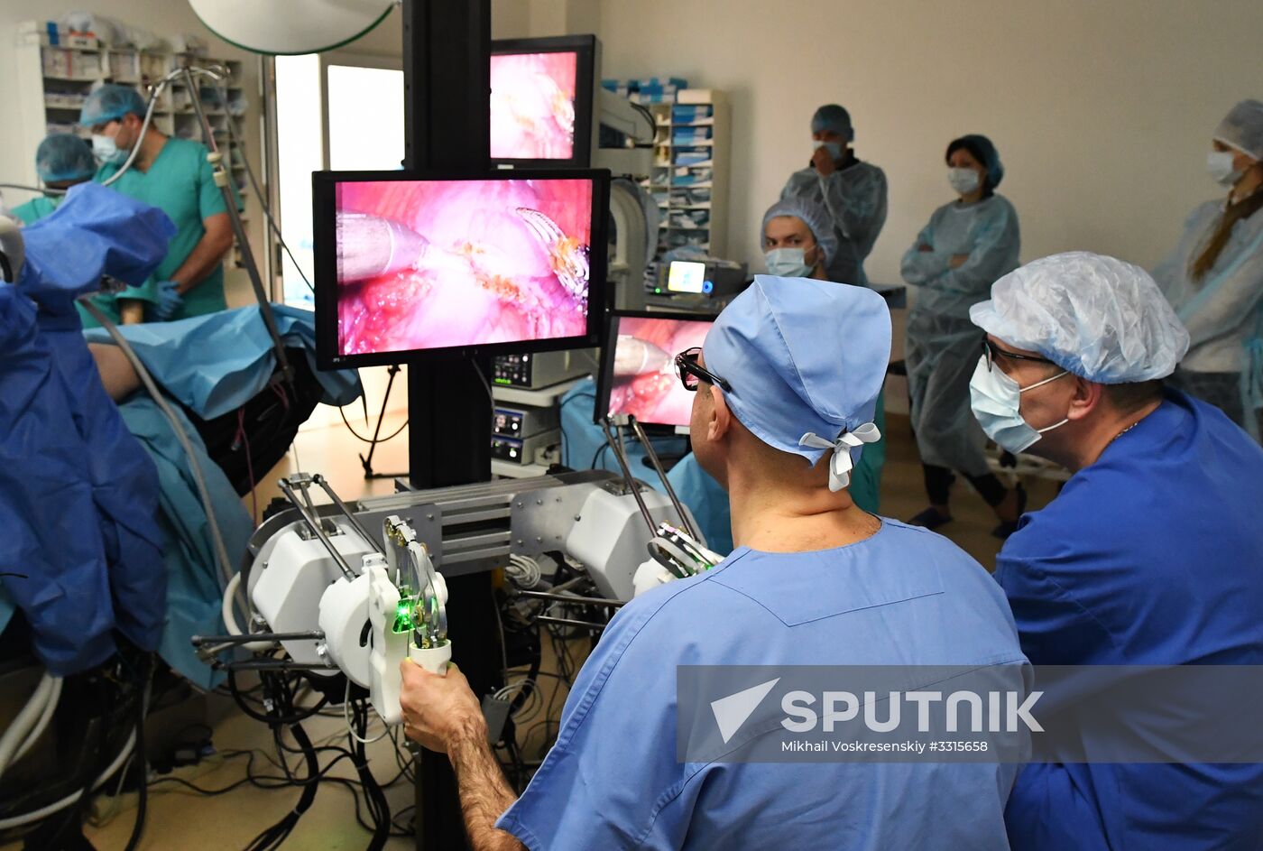 Russian surgical robot performs test surgery on swine in Penza