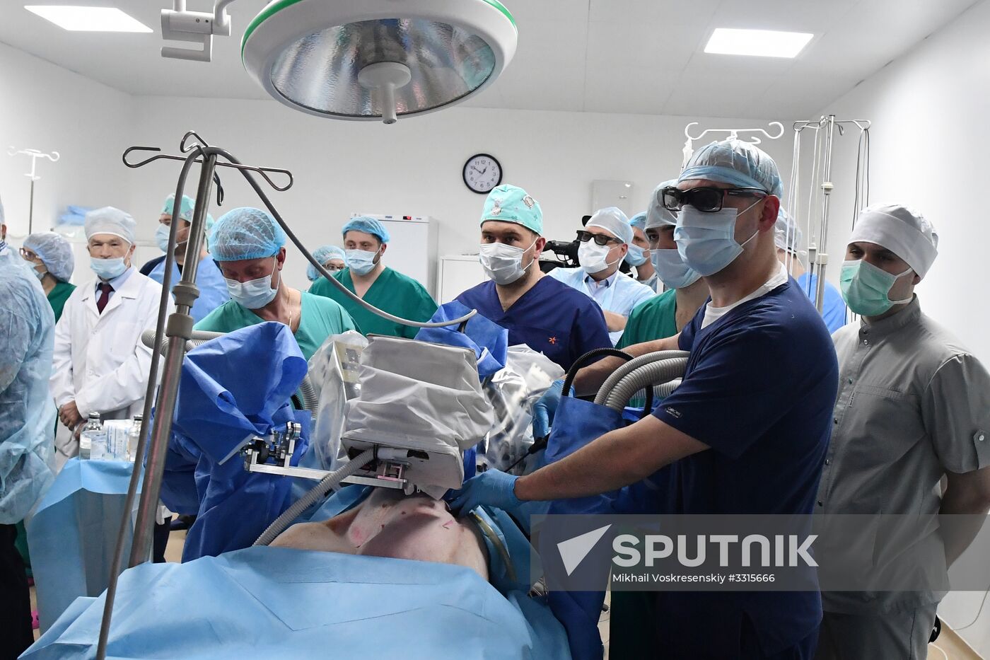 Russian surgical robot performs test surgery on swine in Penza