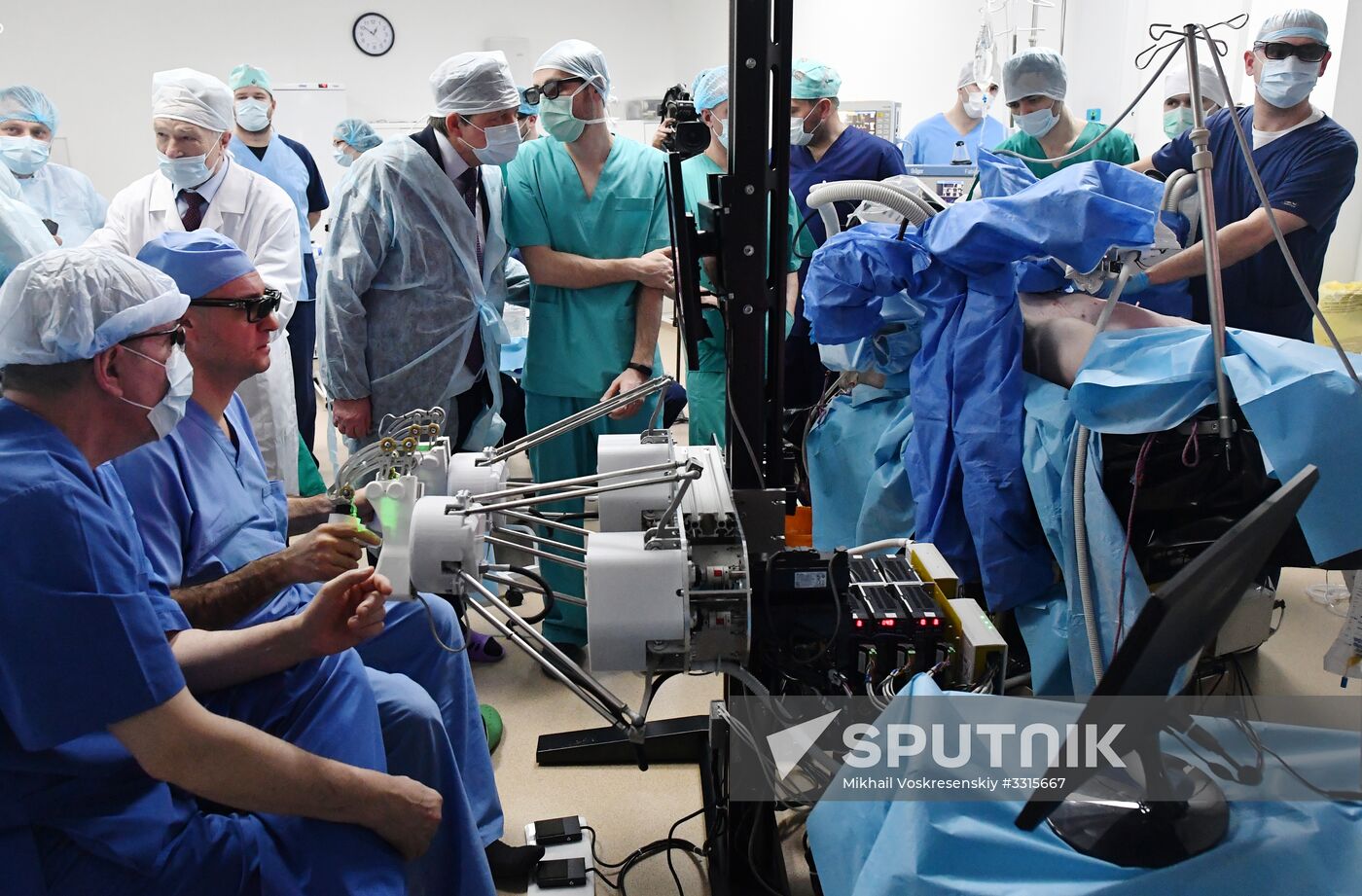 Russian surgical robot performs test surgery on swine in Penza