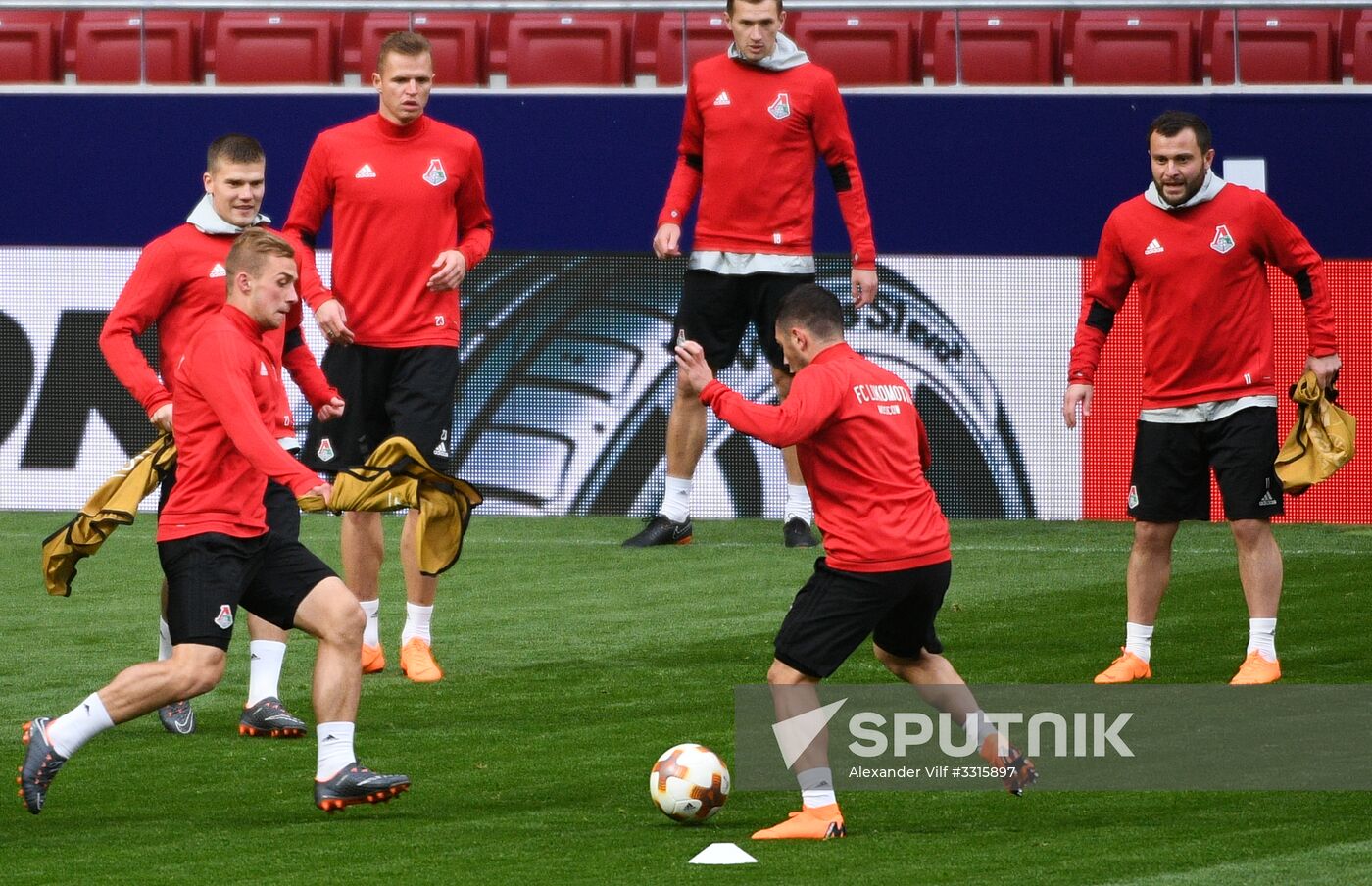 Football. UEFA Europa League. FC Lokomotiv's training session