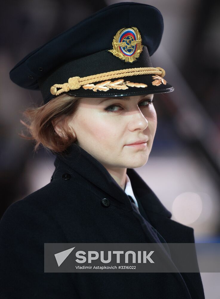 'Non-feminine' profession. Airbus A320 pilot in command Maria Uvarovskaya