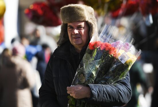Flower sale on International Women's Day
