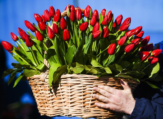 Flower sale on International Women's Day