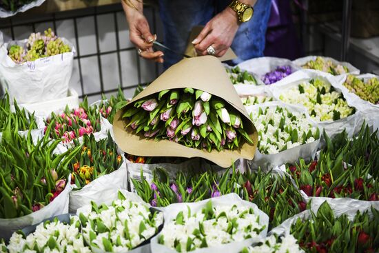 Flower sale on International Women's Day