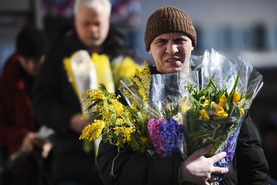 Flower sale on International Women's Day