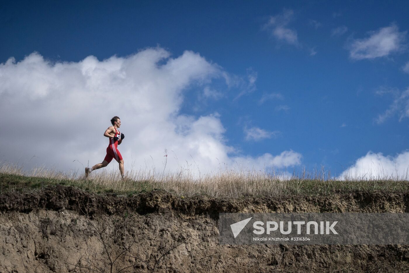 Tough Guys extreme steeplechase in Krasnodar Territory