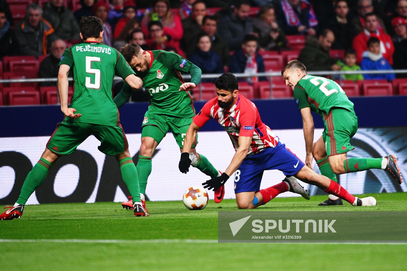 Football. UEFA Europa League. Atletico vs. Lokomotiv