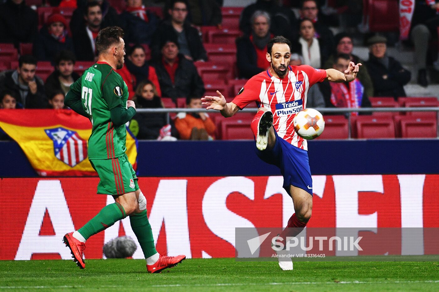 Football. UEFA Europa League. Atletico vs. Lokomotiv