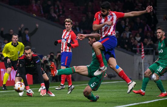 Football. UEFA Europa League. Atletico vs. Lokomotiv