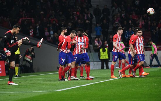 Football. UEFA Europa League. Atletico vs. Lokomotiv